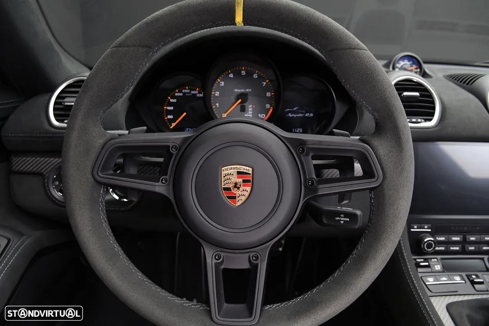 Porsche 718 Spyder RS - 29
