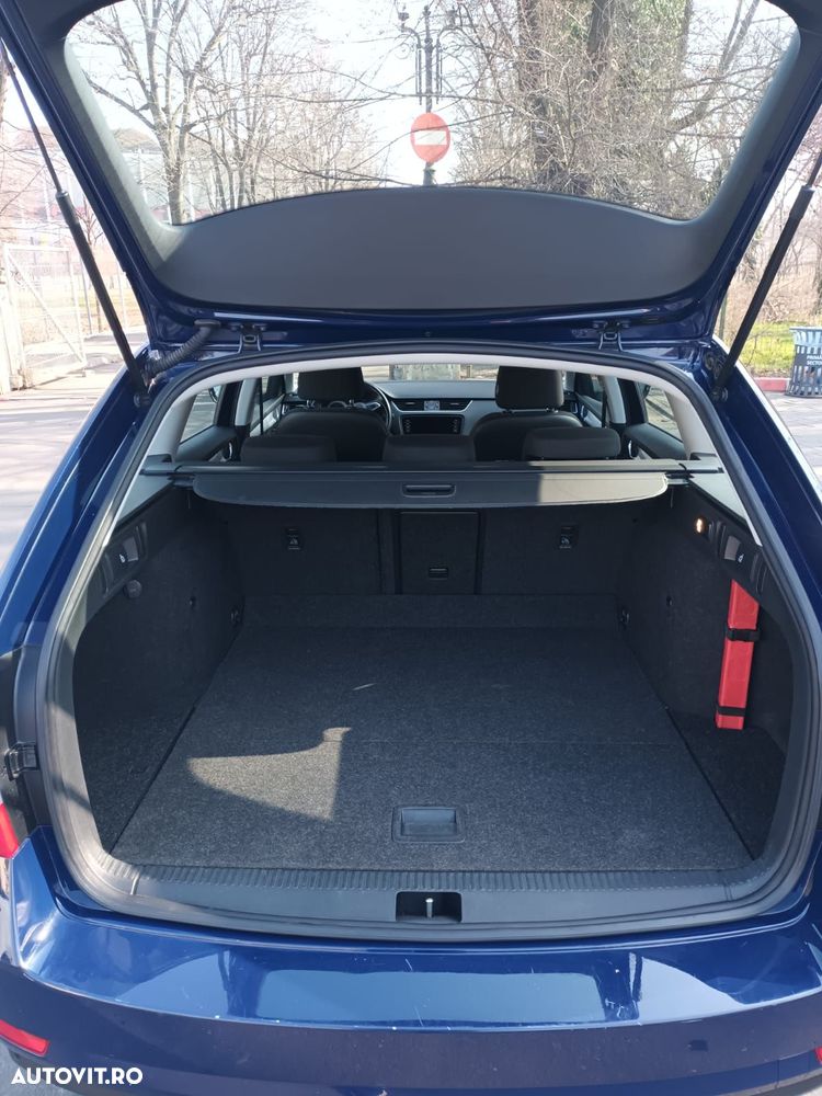 Skoda Octavia 1.6 TDI Ambition - 4