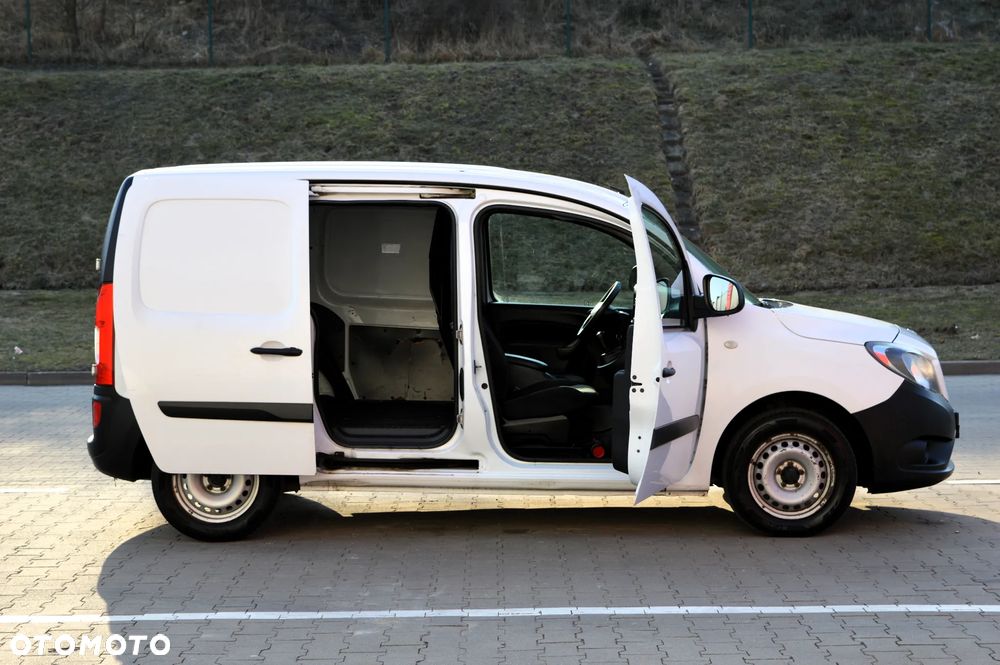 Mercedes-Benz Citan Kombi 415.703 - 24
