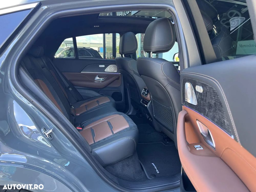 Mercedes-Benz GLE Coupe AMG 53 PHEV - 9