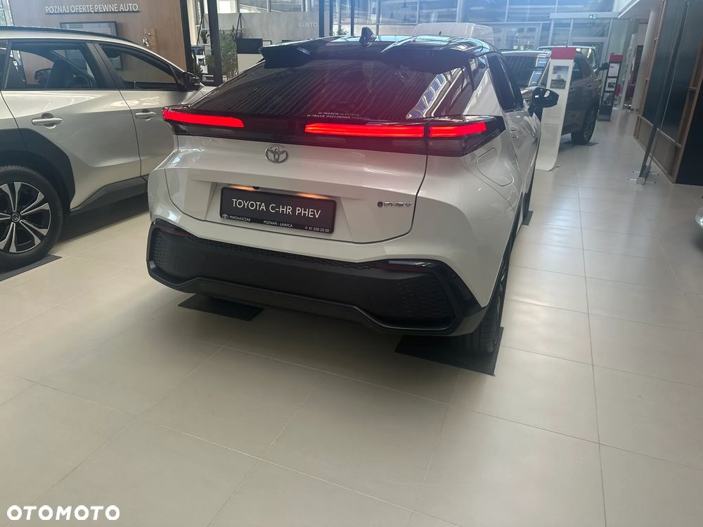 Toyota C-HR 2.0 PHEV Dynamic Force Executive - 5