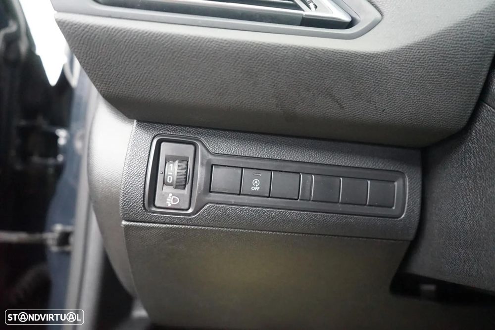 Peugeot 308 SW - 13