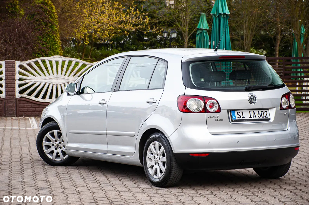 Volkswagen Golf Plus 1.6 Edition - 15