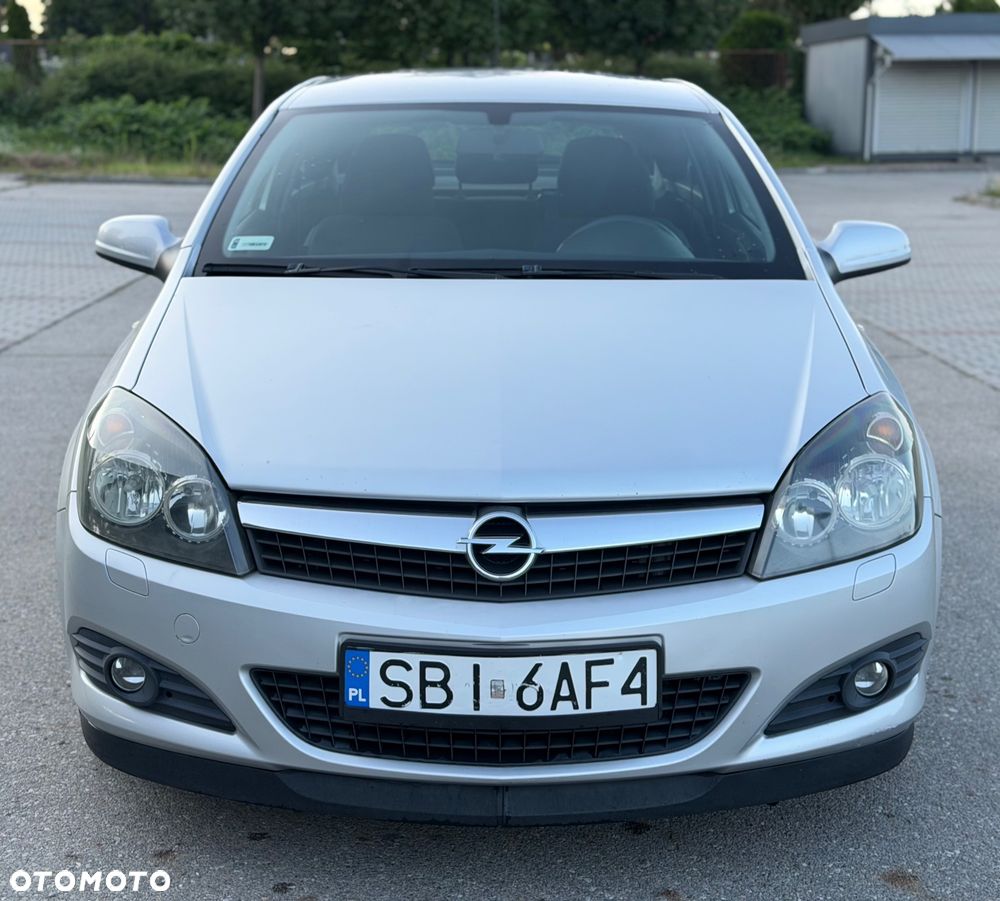 Opel Astra - 2