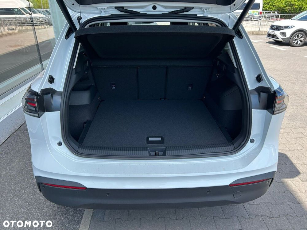 Volkswagen Tiguan - 27