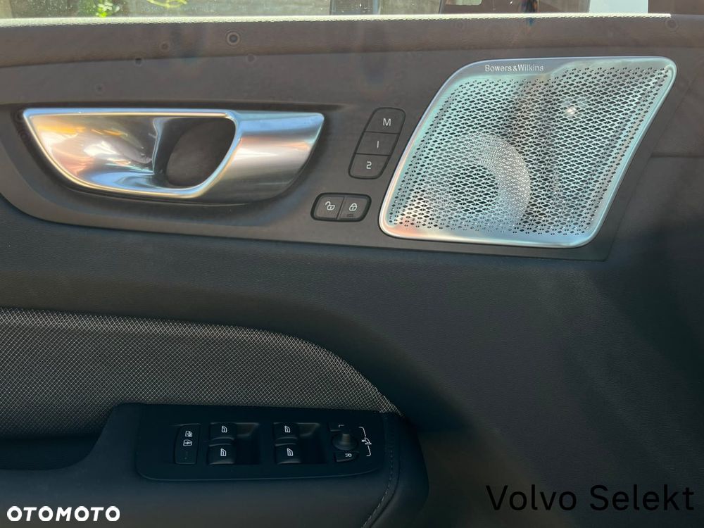 Volvo XC 60 - 34