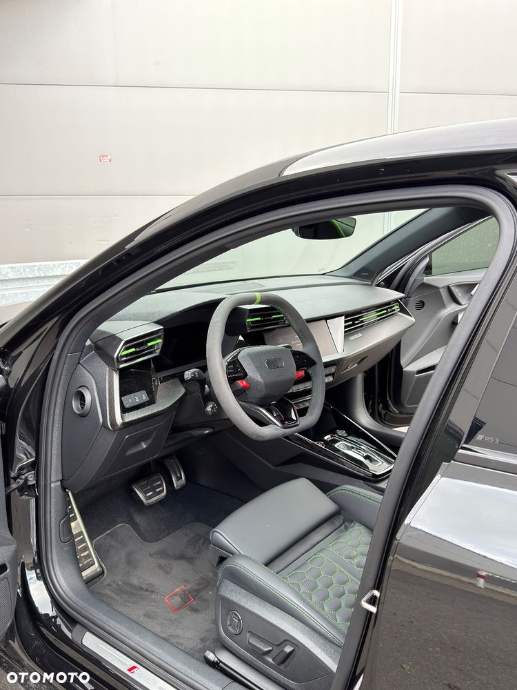 Audi RS3 Limousine 2.5 TFSI Quattro S tronic - 9