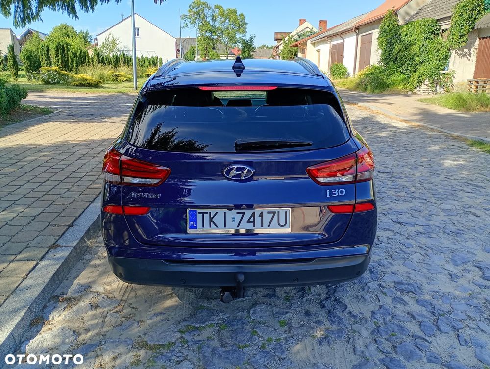 Hyundai i30 1.6 CRDI Premium - 12