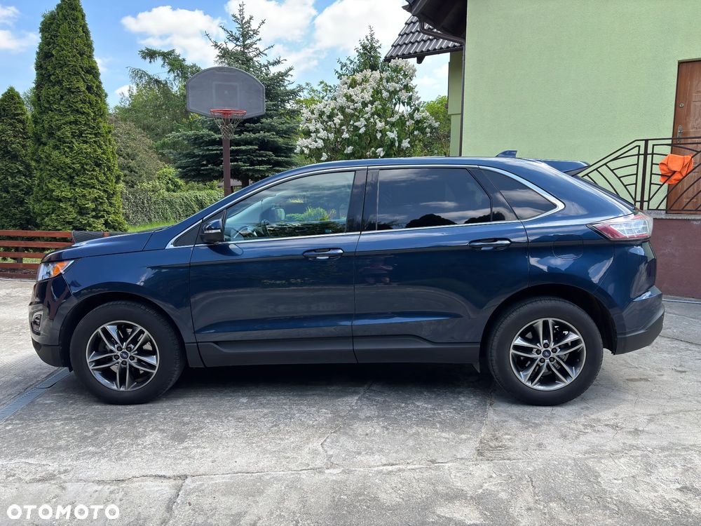 Ford Edge - 4