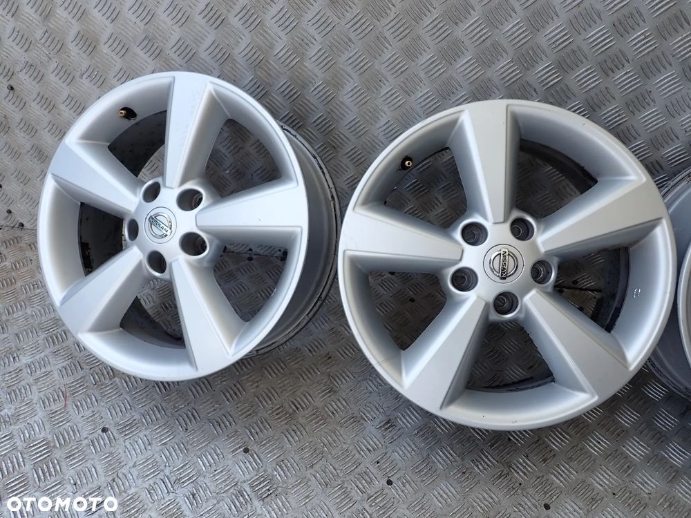 FELGI ALUMINIOWE NISSAN  6,5JX17  ET 40   5X114,3 - 3