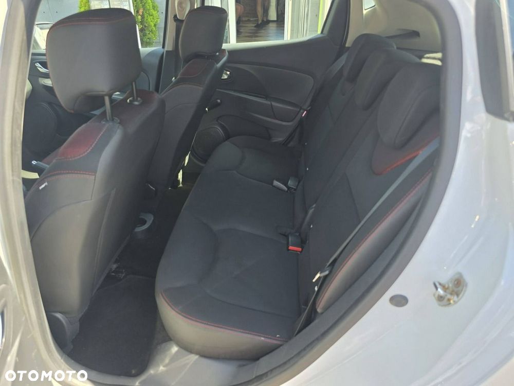 Renault Clio 1.2 16V Life EU6 - 29