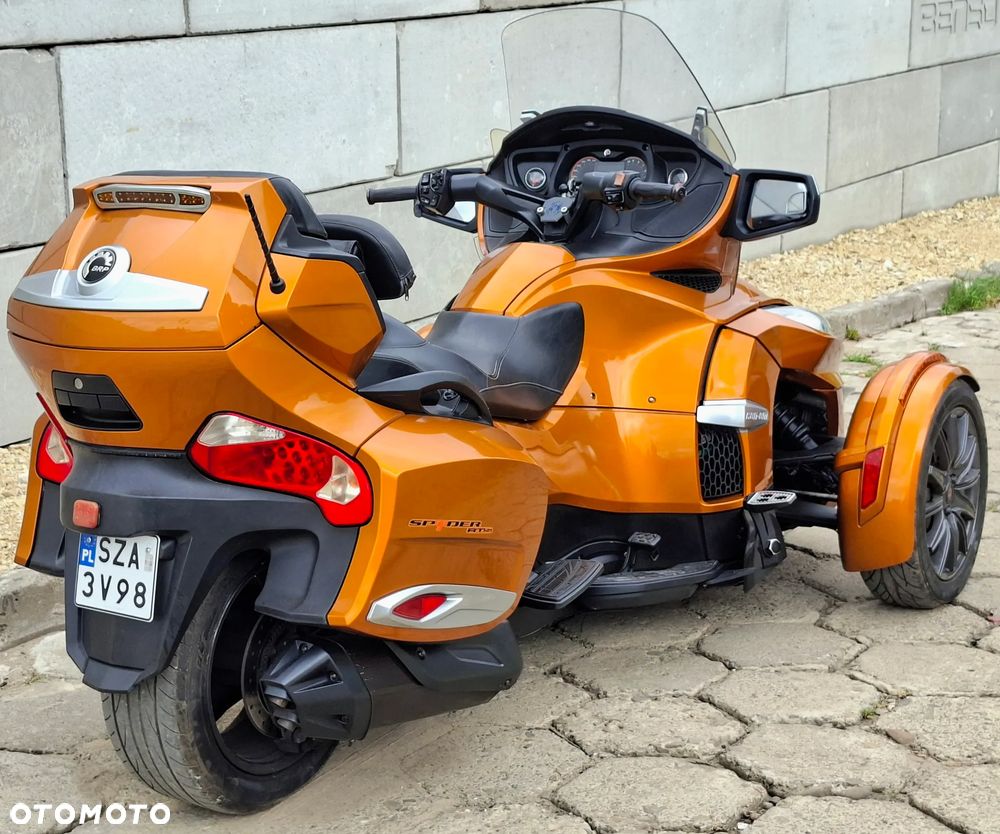 Can-Am Spyder - 7