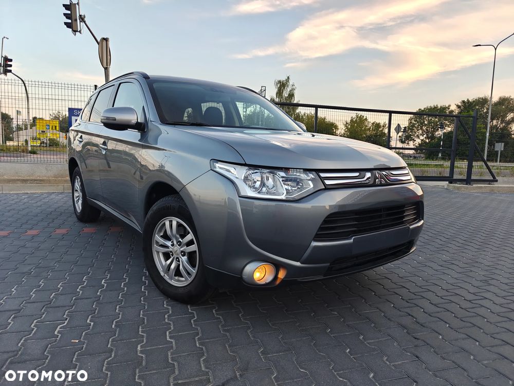 Mitsubishi Outlander 2.2 DI-D 2WD Invite - 15