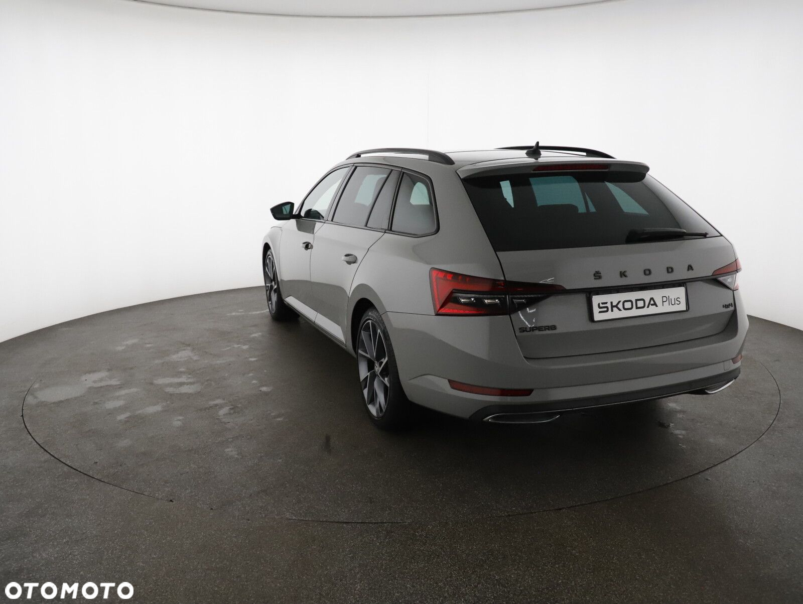Skoda Superb 2.0 TDI SCR 4x4 Sportline DSG - 29