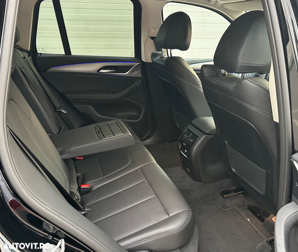 BMW X3 xDrive20d AT MHEV - 16