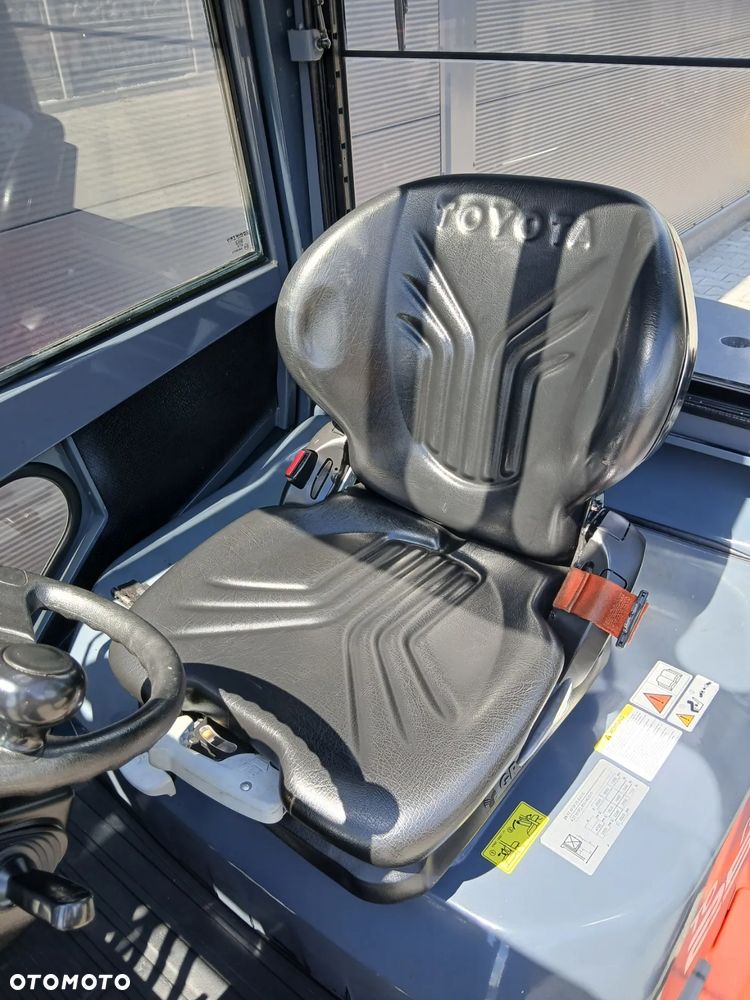 Toyota 52-8FDF25 - 8