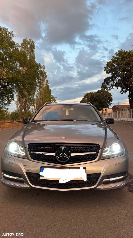 Mercedes-Benz C - 1