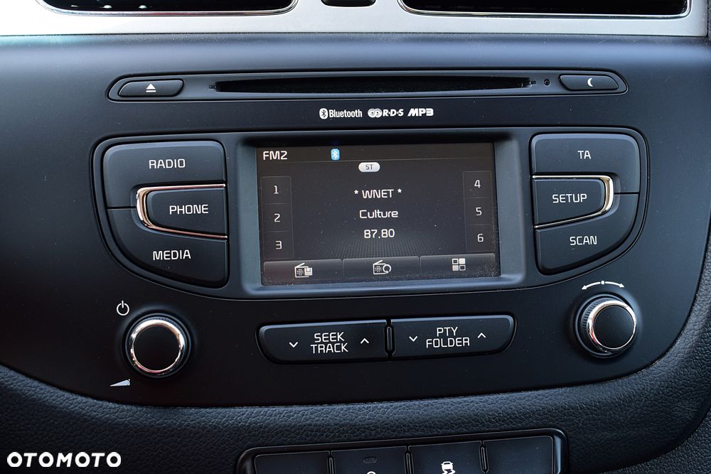 Kia Ceed - 14