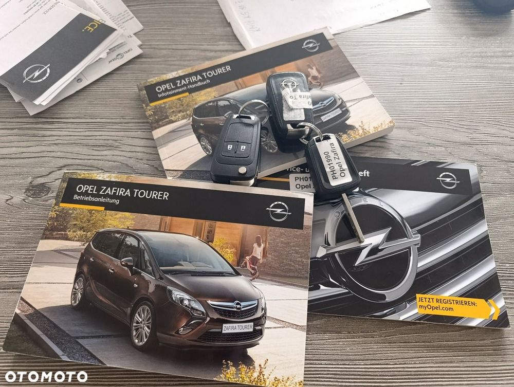 Opel Zafira - 28
