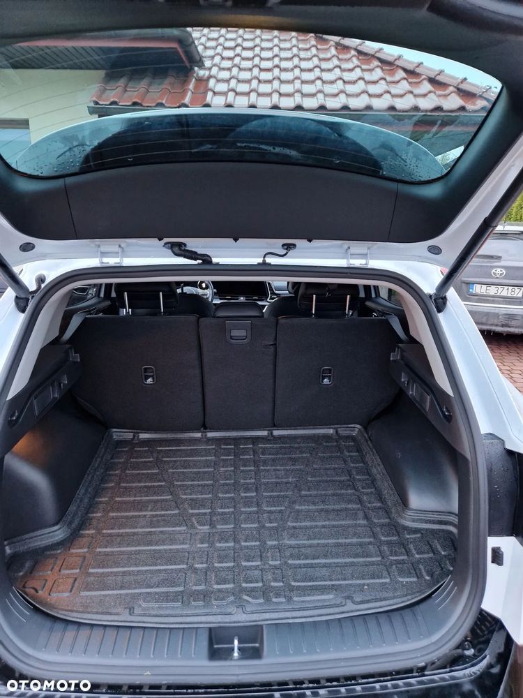 Kia Sportage 1.6 T-GDI HEV Business Line 2WD - 6