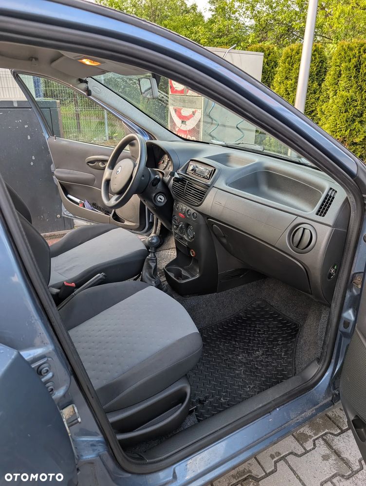 Fiat Punto 1.2 8V Active - 2