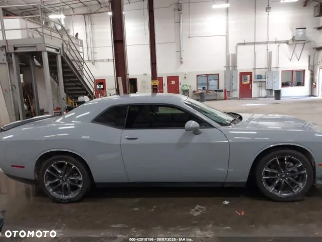 Dodge Challenger 3.6 GT AWD - 12