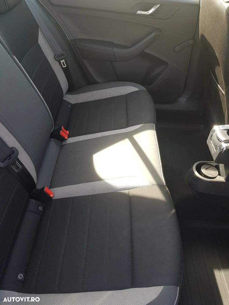 Skoda RAPID 1.6 TDI Ambition - 15