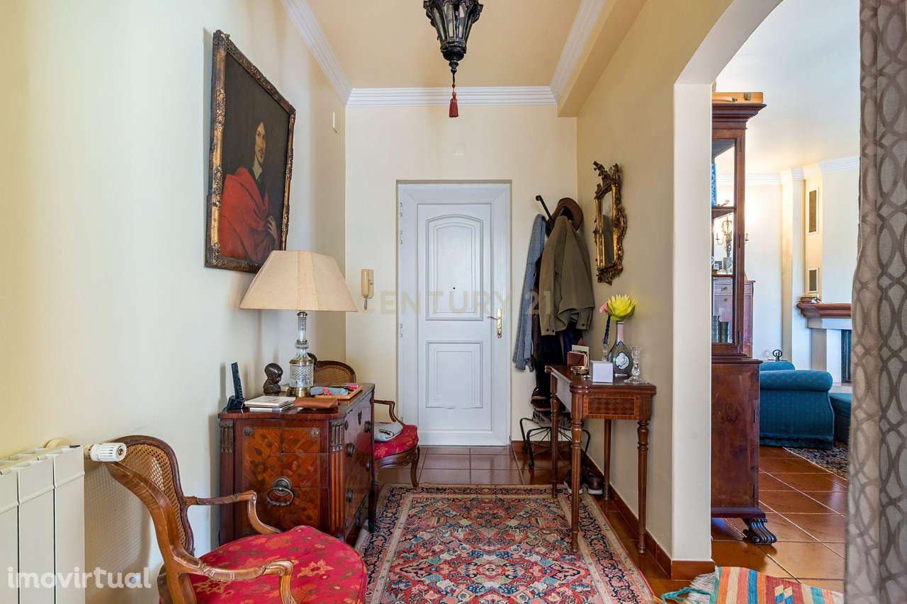 Quinta de 14000m2 com moradia T4 e piscina | Sintra - Grande imagem: 5/38