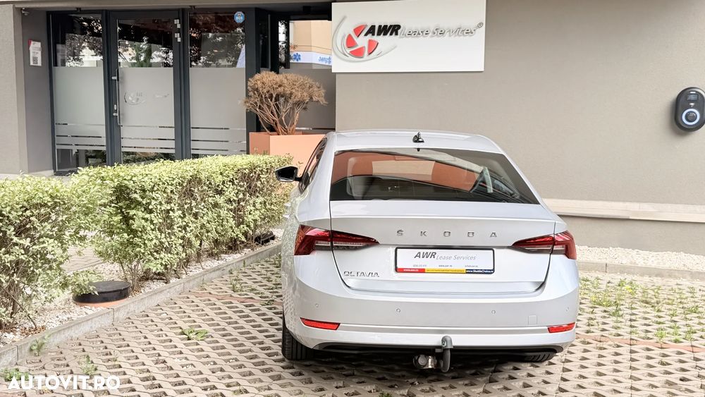 Skoda Octavia 2.0 TDI DSG Ambition - 3