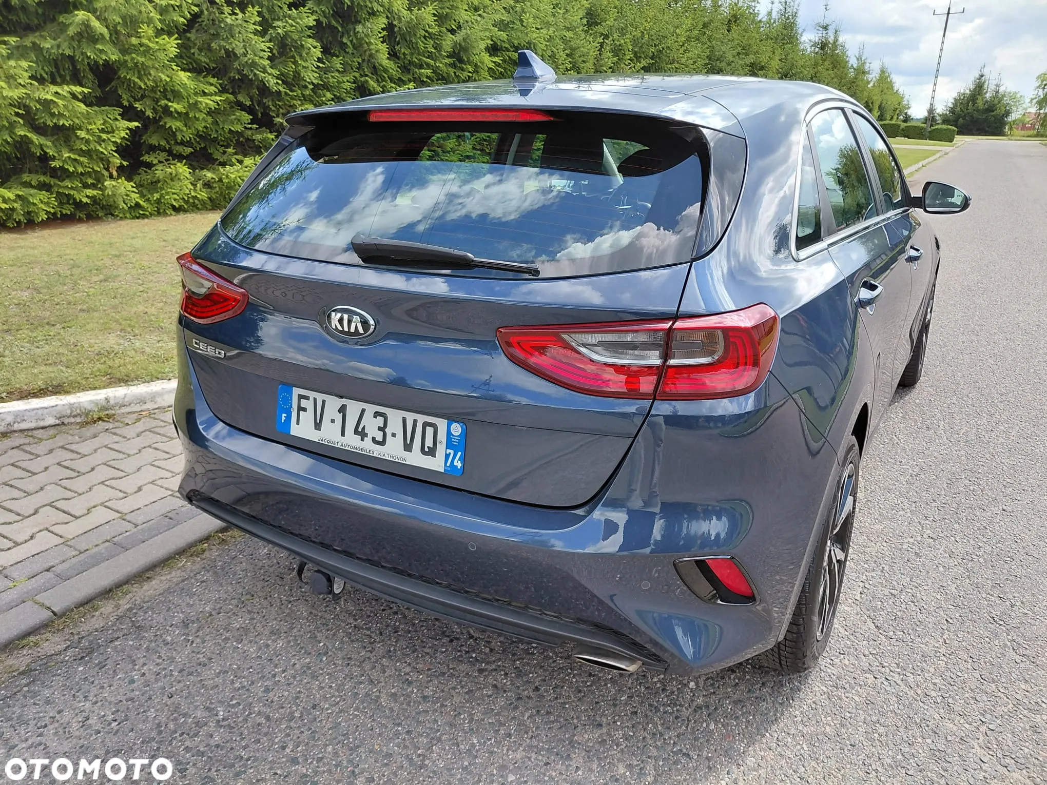 Kia Ceed - 7