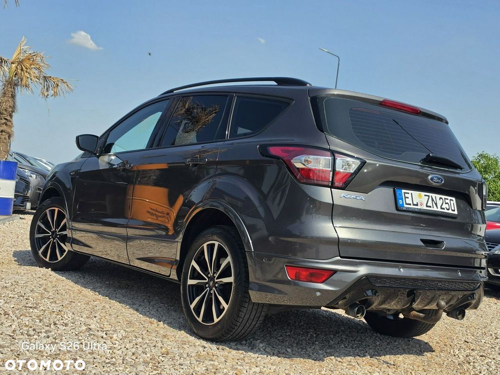 Ford Kuga 1.5 EcoBoost 2x4 ST-Line - 20