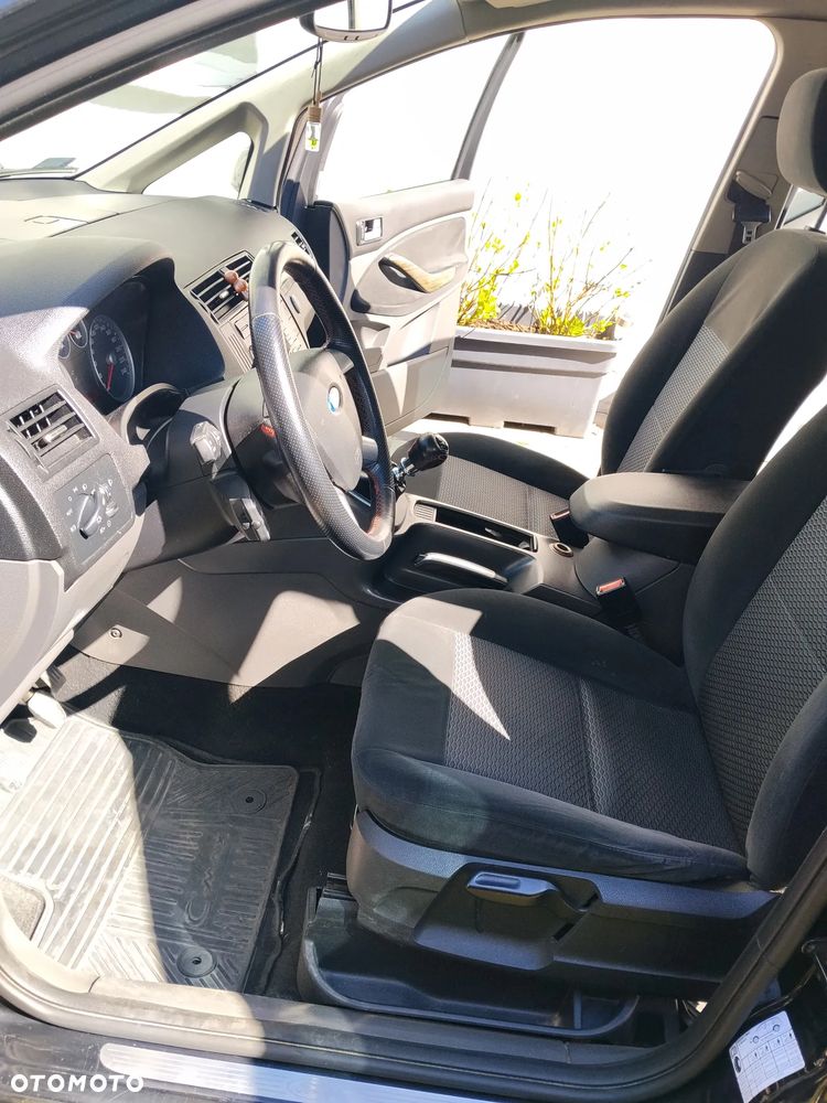 Ford Focus C-Max - 12