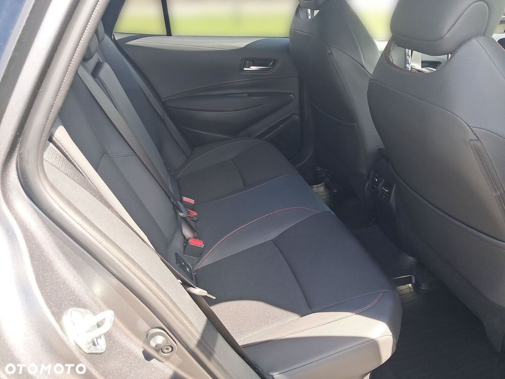 Toyota Corolla - 11