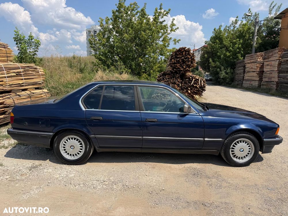 BMW Seria 7 ver-730i-a - 3
