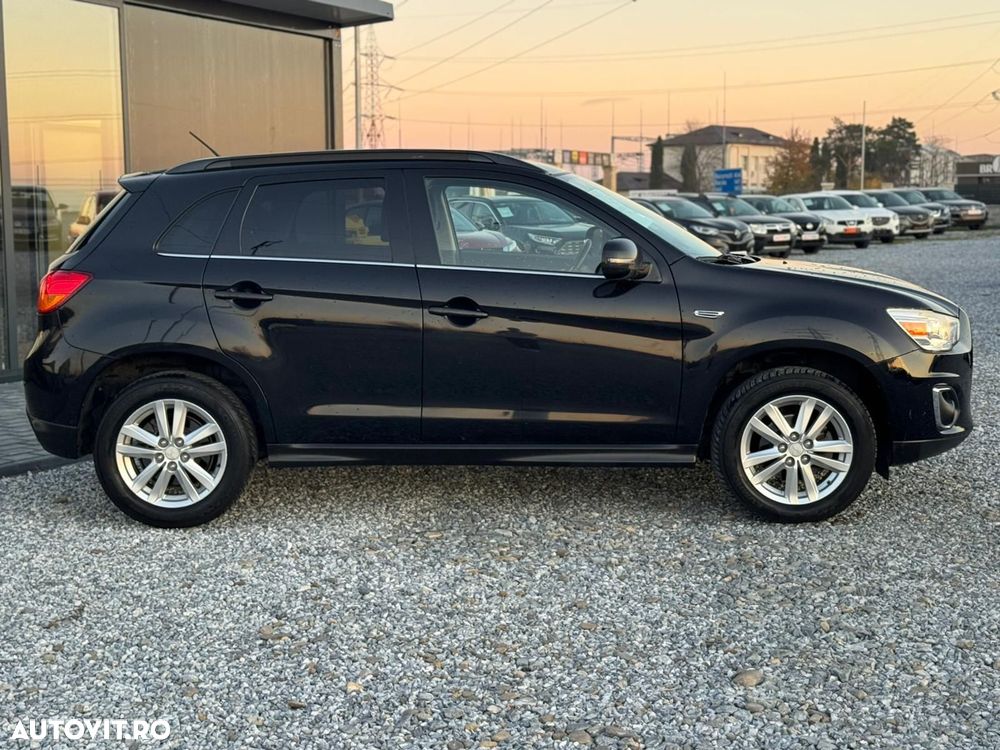 Mitsubishi ASX 1.8 DI-D 2WD Instyle - 10