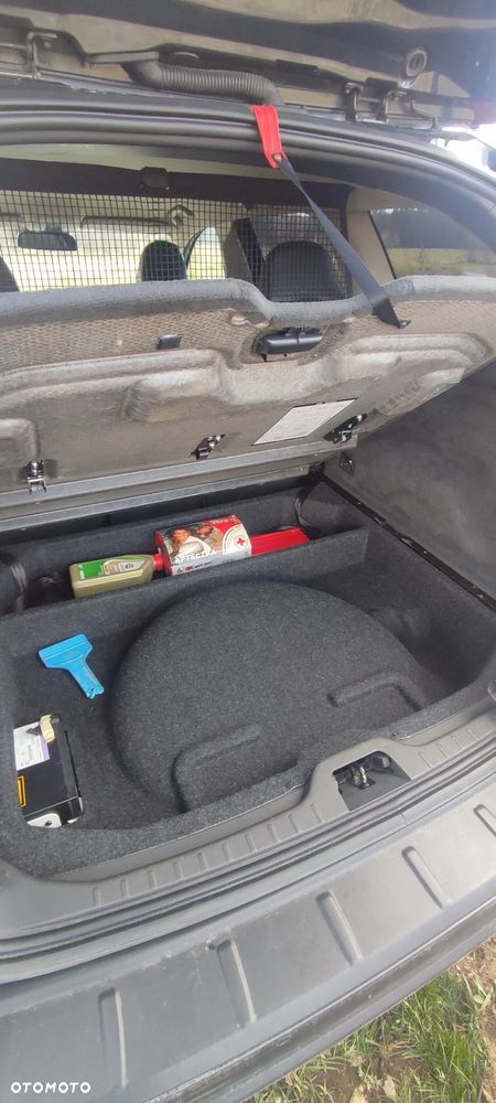 Volvo XC 60 D5 AWD - 23