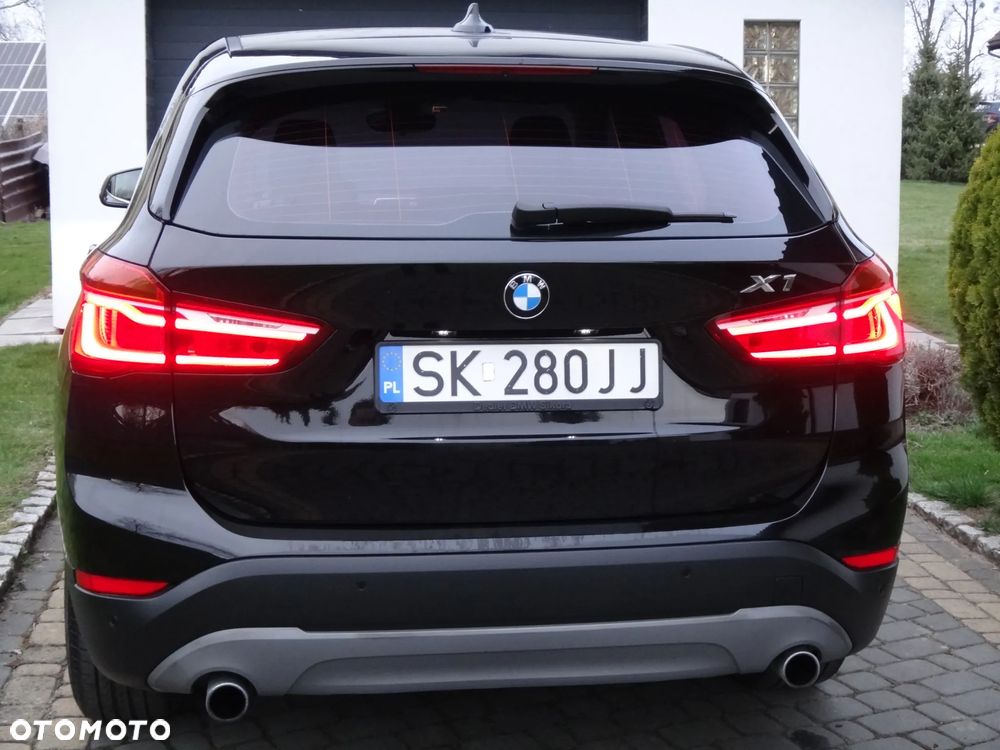BMW X1 xDrive20i - 5