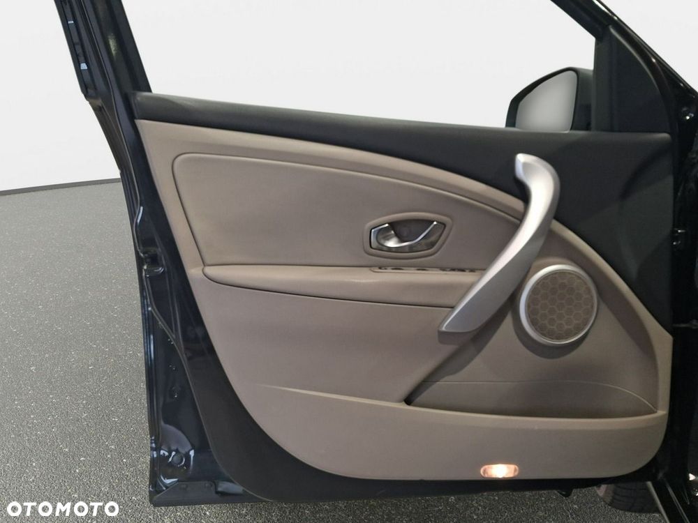 Renault Fluence - 31