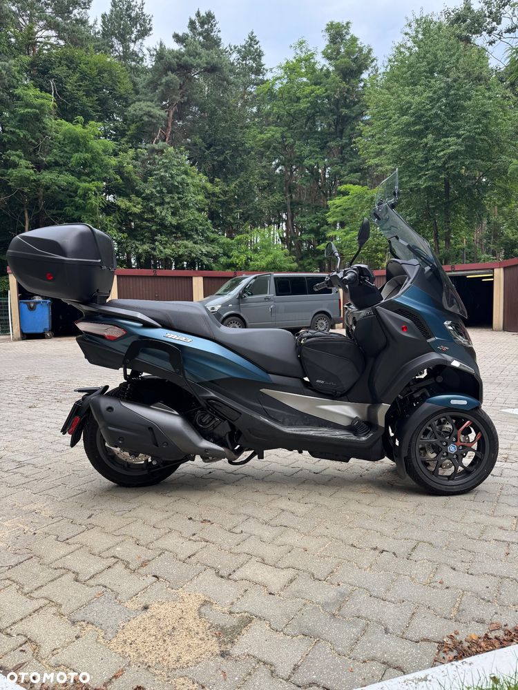 Piaggio MP-3 - 7