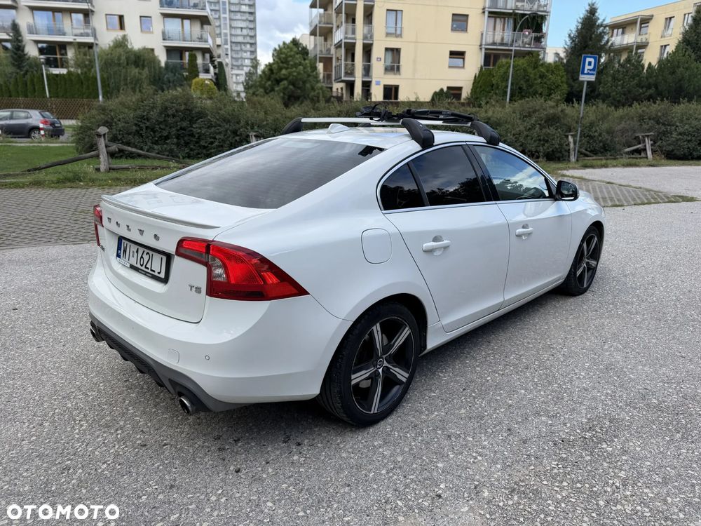 Volvo S60 T5 Drive-E R-Design Summum - 3