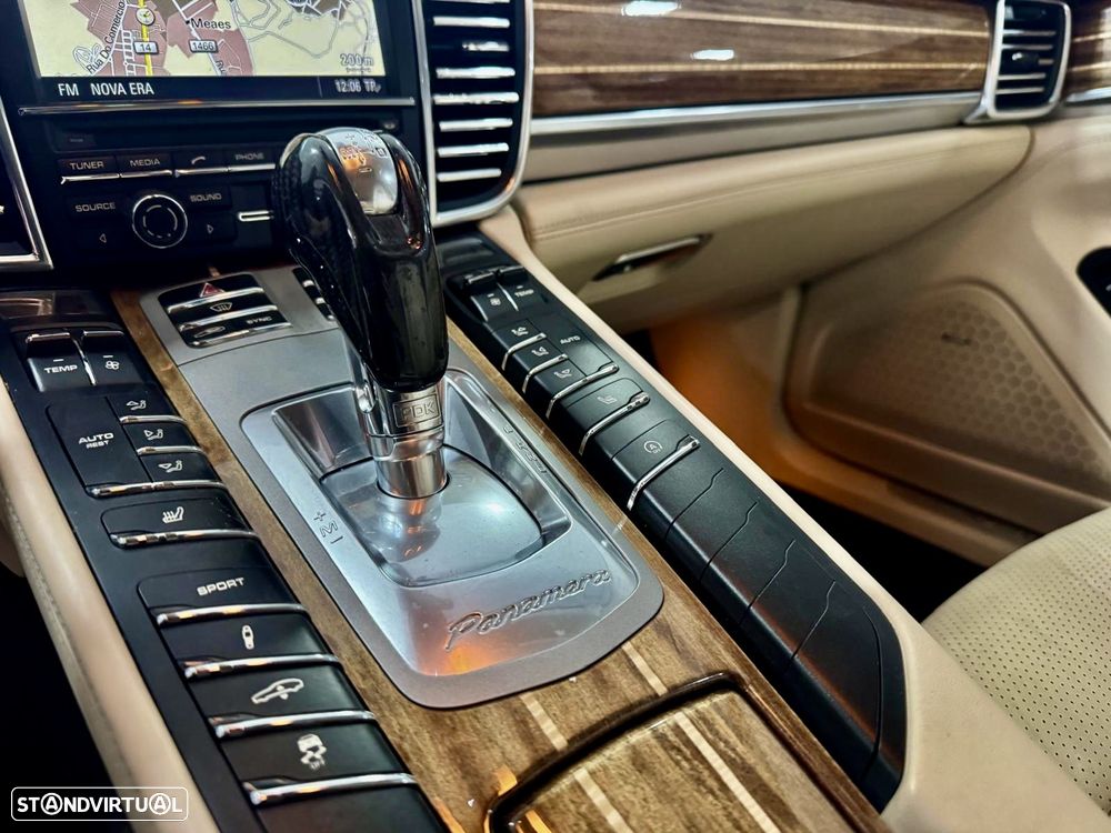 Porsche Panamera 4 S PDK - 27