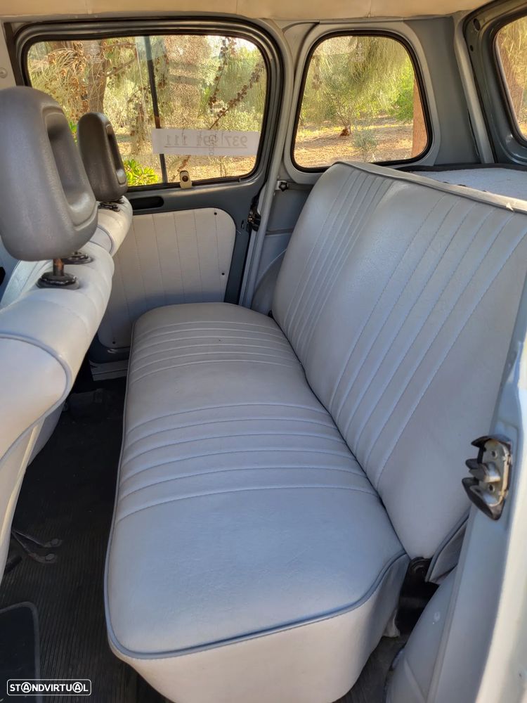 Renault 4 - 12