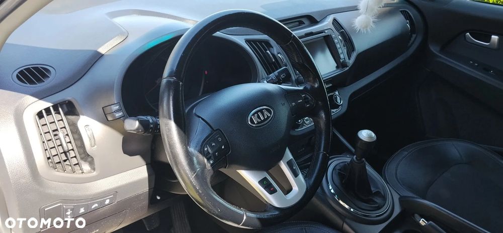 Kia Sportage 2.0 CVVT 4WD Spirit - 8