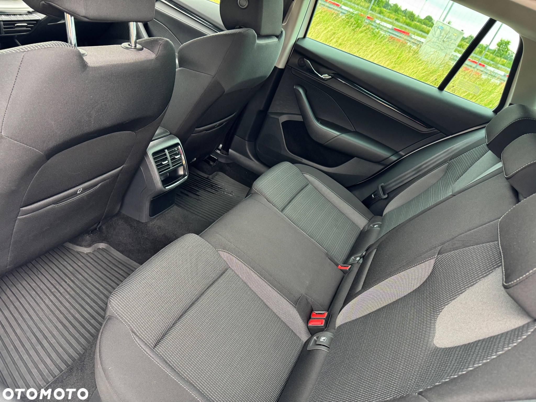 Skoda Octavia 2.0 TDI Ambition - 23