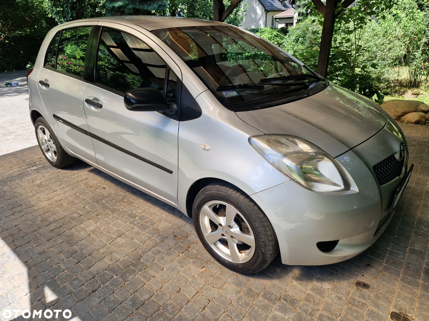Toyota Yaris 1.3 Sol - 2