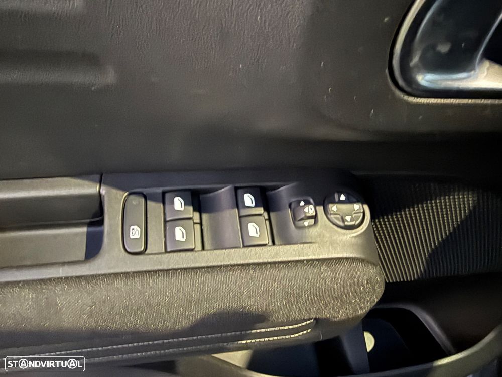 Citroën C3 Aircross PureTech 130 Stop & Start EAT6 OPF SHINE PACK - 13
