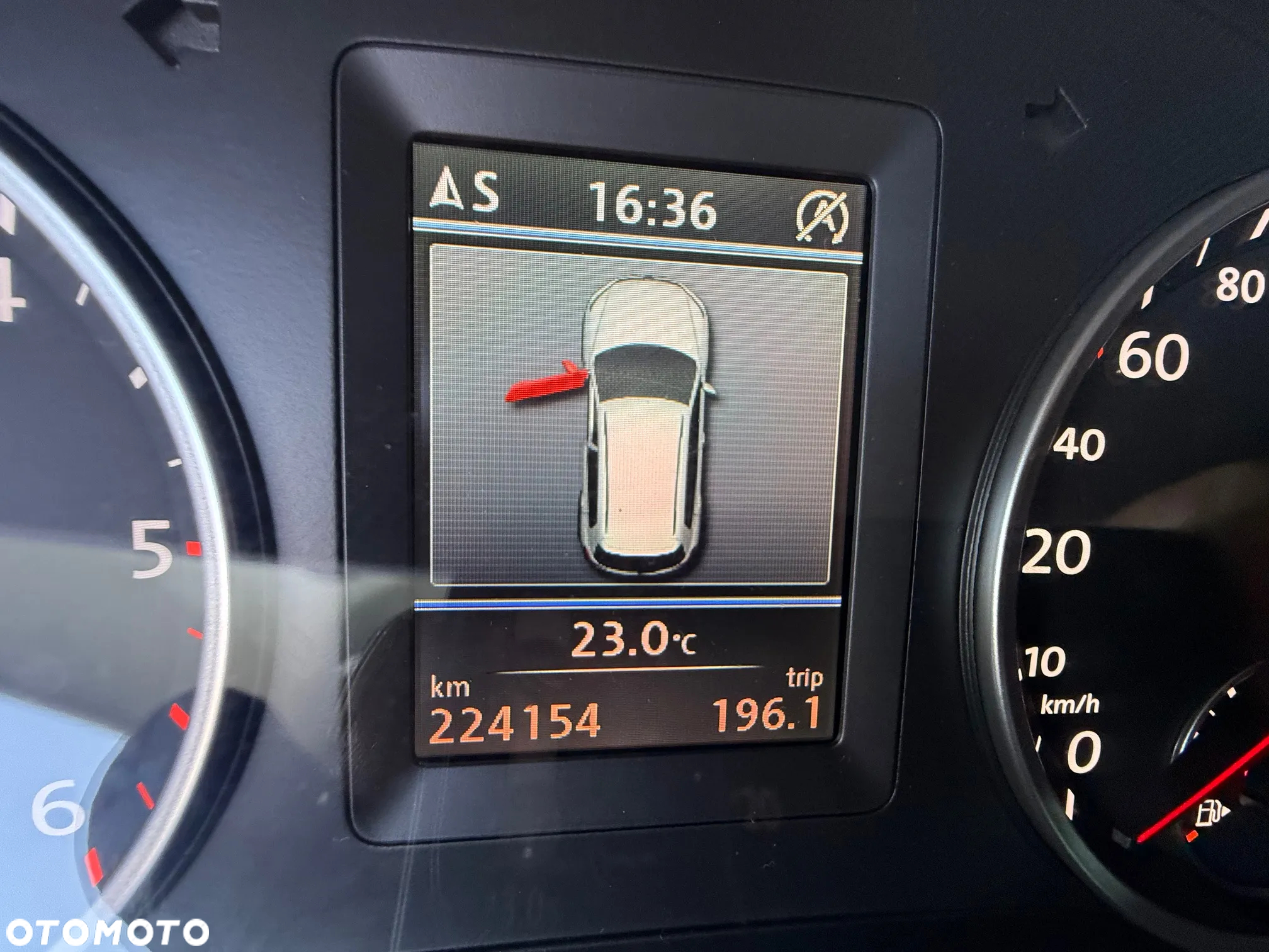 Volkswagen Tiguan 2.0 TDI DPF 4Motion BlueMotion Technology DSG Exclusive - 23