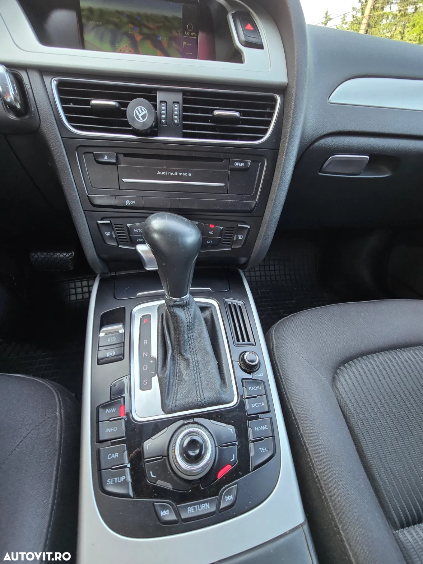 Audi A4 2.0 TDI Multitronic Avant - 8