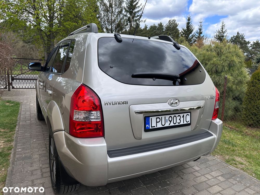 Hyundai Tucson 2.0 4WD GLS - 10