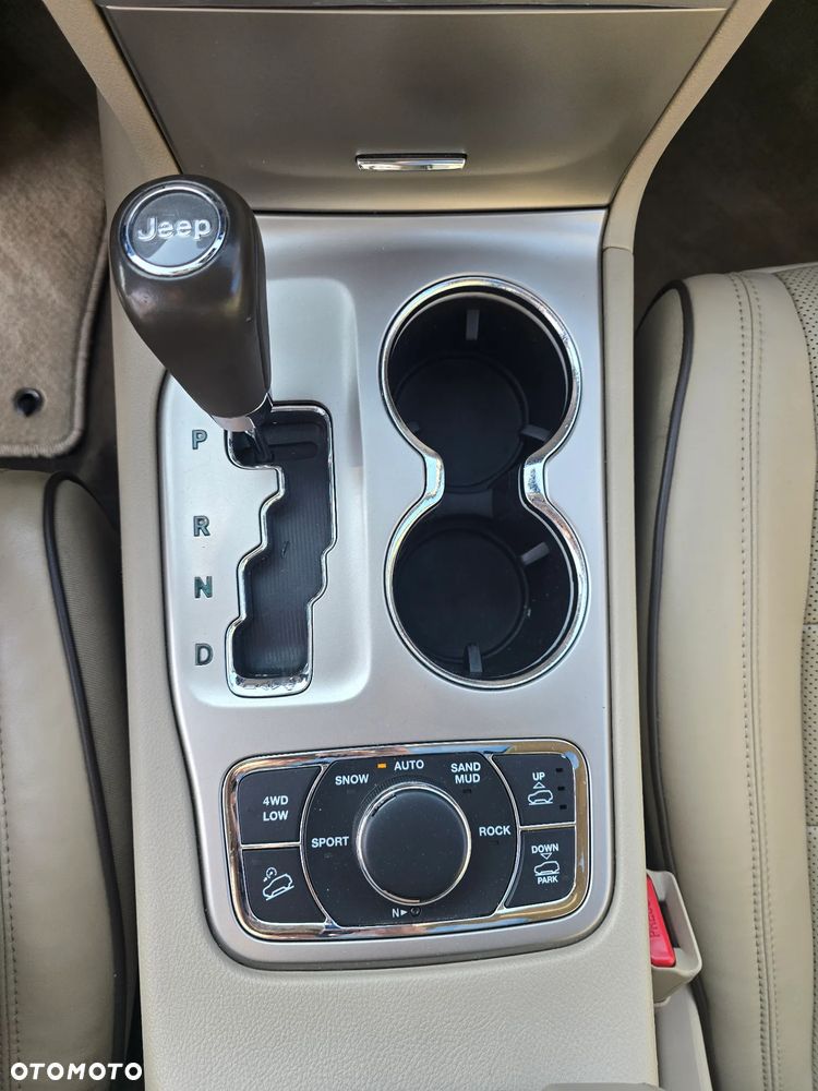 Jeep Grand Cherokee 5.7 V8 Overland - 17